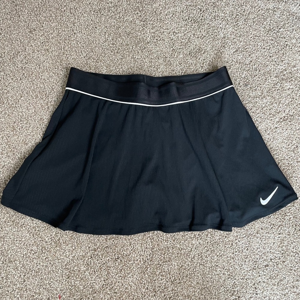 Nike Court Dri-FIT Flouncy Black Tennis Skirt Skort Athletic Pickleball Size M